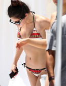 Selena-Gomez-in-Bikini-in-Miami-010