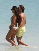 Tamara-Ecclestone-in-Bikini-on-the-Beach-in-Dubai-7