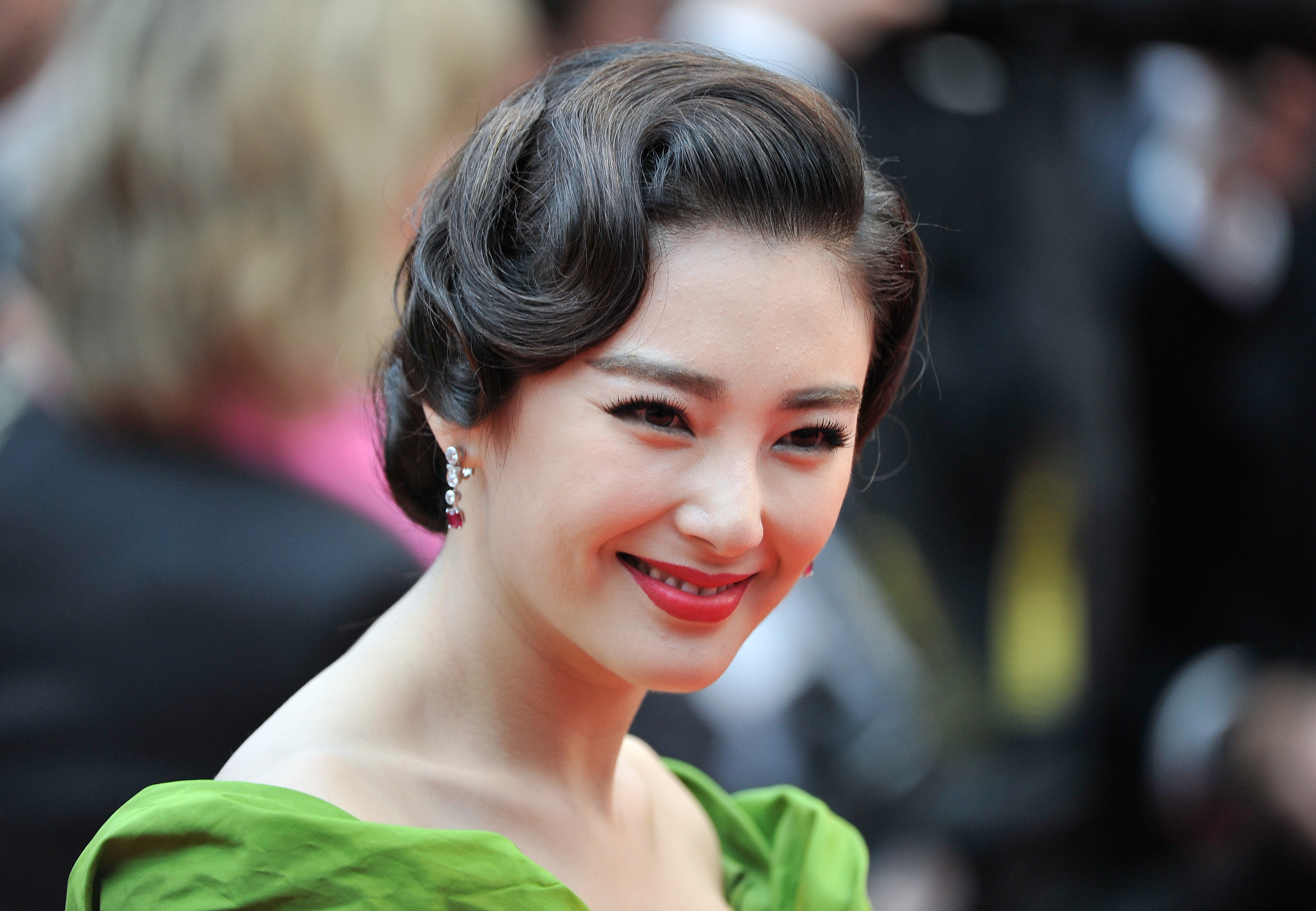 Zhang-Yuqi-Premiere-The-Great-Gatsby-66th-Cannes-Film-Festival-13