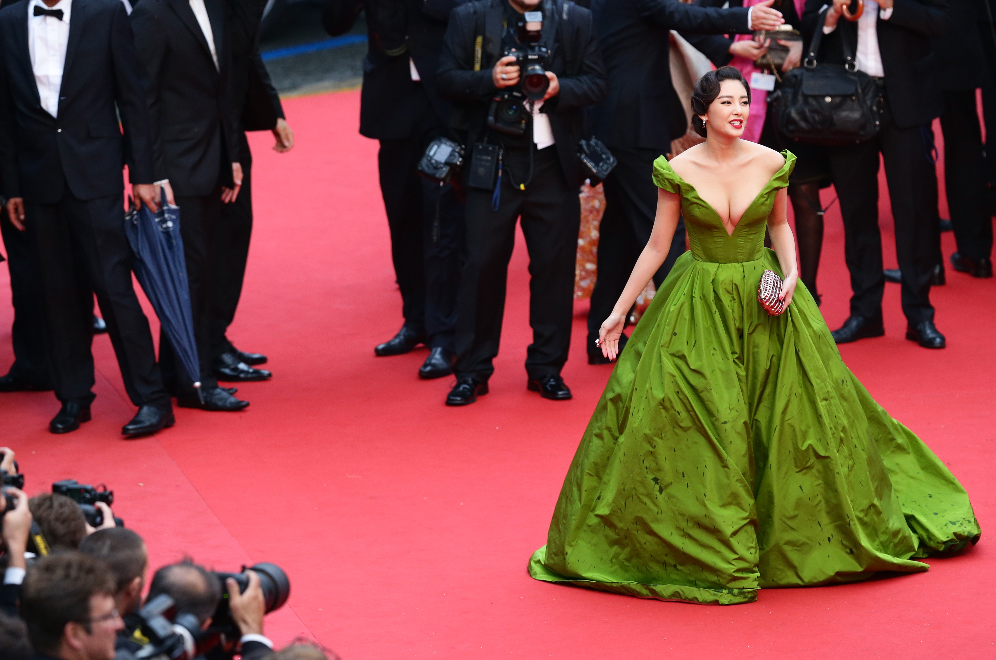 Zhang-Yuqi-Premiere-The-Great-Gatsby-66th-Cannes-Film-Festival-18