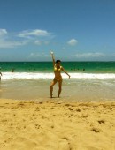 Adrianne-Curry-in-Yellow-Bikini-6