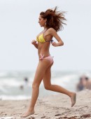 Farrah-Abraham-in-Yellow-Bikini-Miami-3