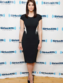 Gemma-Arterton-at-the-SiriusXM-Studios-in-London-6