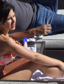 Hilaria-Baldwin-in-Bikini-5
