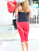 Jennifer-Nicole-Lee-Out-and-About-in-Miami-3