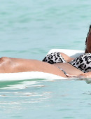 Kirsty-Maclaren-in-Bikini-on-the-Beach-in-Barbados-7