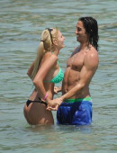 Mariana-Diarco-in-Thong-Bikini-on-Beach-Italian-Coast-12