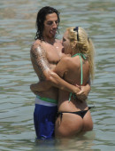 Mariana-Diarco-in-Thong-Bikini-on-Beach-Italian-Coast-4