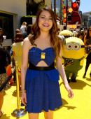 Miranda-Cosgrove-at-Despicable-Me-2-Premiere-in-Universal-City-7