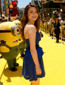 Miranda-Cosgrove-at-Despicable-Me-2-Premiere-in-Universal-City-9