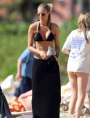 Paige-Butcher-in-Black-Bikini-in-Maui-6