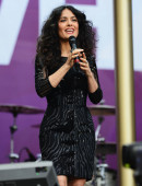 Salma-Hayek-Chime-For-Change-The-Sound-Of-Change-Live-concert-3