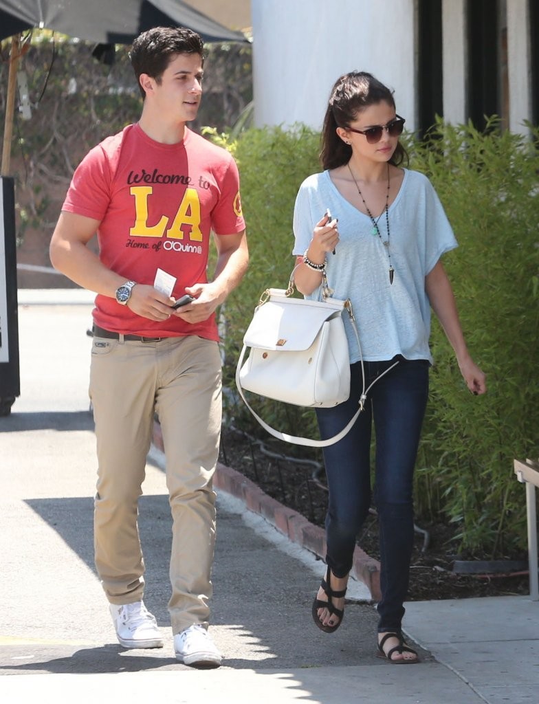 Selena-Gomez-in-jeans-at-Kabuki-in-Hollywood-5