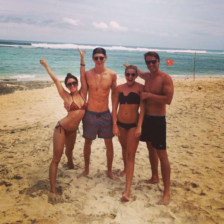 Vanessa-Hudgens-in-a-Bikini-in-Bali-1