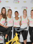 Alessandra-Ambrosio-and-Doutzen-Kroes-at-3rd-Annual-Supermodel-Cycle-in-NY-4