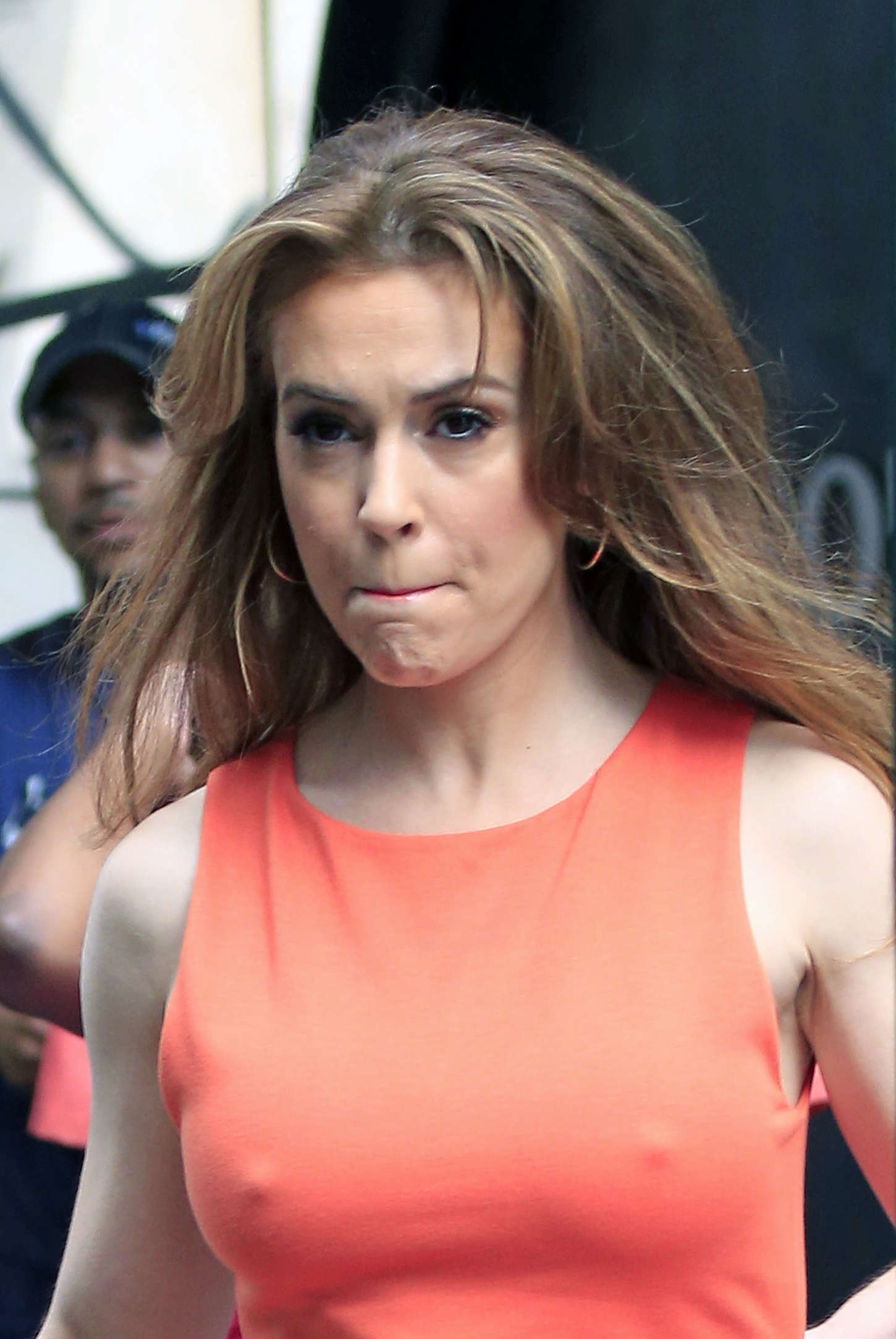 Alyssa-Milano-Out-and-About-in-New-York-2