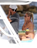 Anna-Kournikova-in-Bikini-2