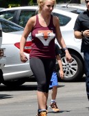 Britney-Spears-Out-and-About-in-LA-5
