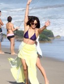 Cheryl-Burke-Kelly-Monaco-Shanna-Moakler-Malibu-Beach-House-15