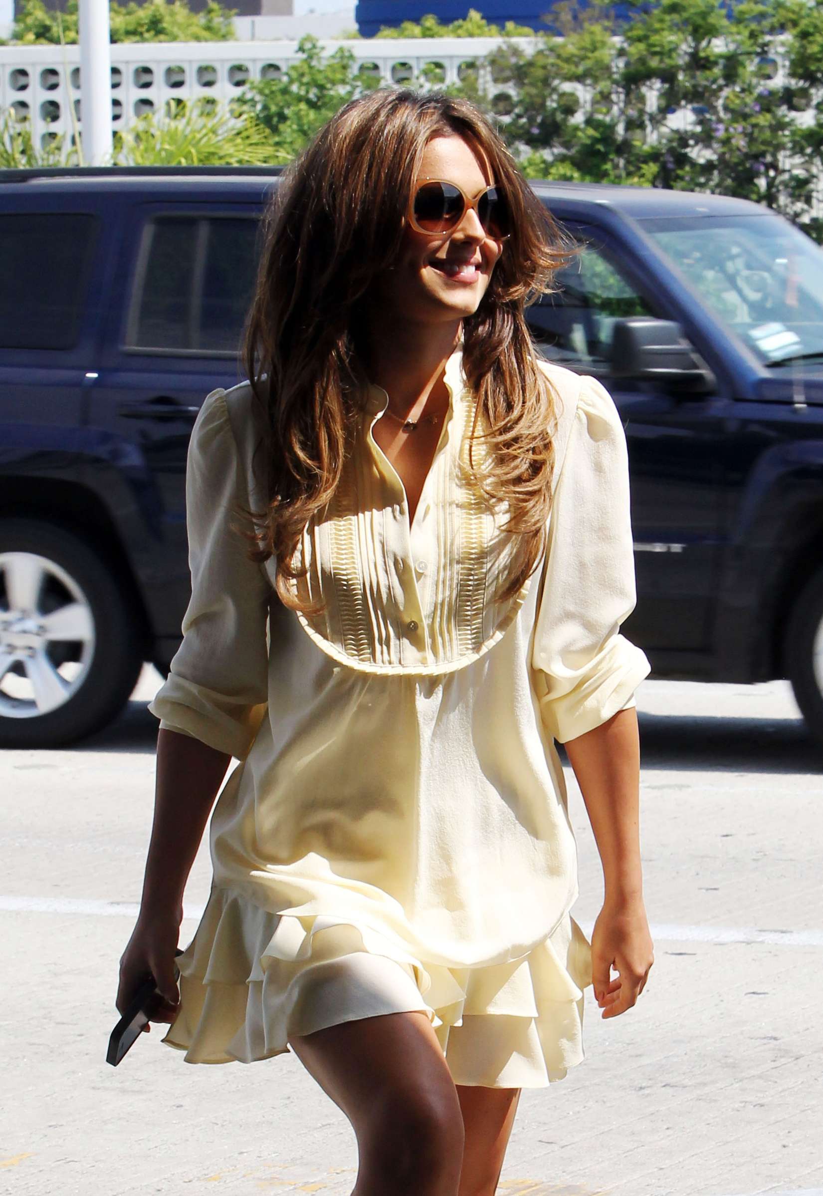 Cheryl-Cole-at-LAX-Airport-13