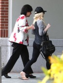 Christina-Aguilera-Booty-in-Tights-9