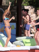 Denise-Van-Outen-and-Zoe-Hardman-Poolside-candids-in-Ibiza-5
