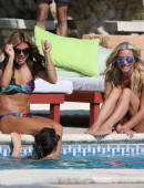 Denise-Van-Outen-and-Zoe-Hardman-Poolside-candids-in-Ibiza-6