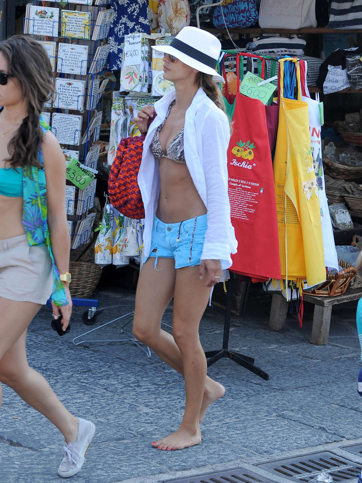 Elisabetta-Canalis-in-Bikini-Top-4