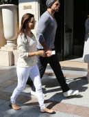 Eva-Longoria-Out-and-About-in-Paris-2