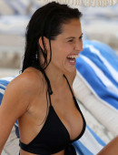 Hana-Nitsche-in-Bikini-8