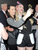 Iggy-Azalea-at-BBC-Radio-Studios-2