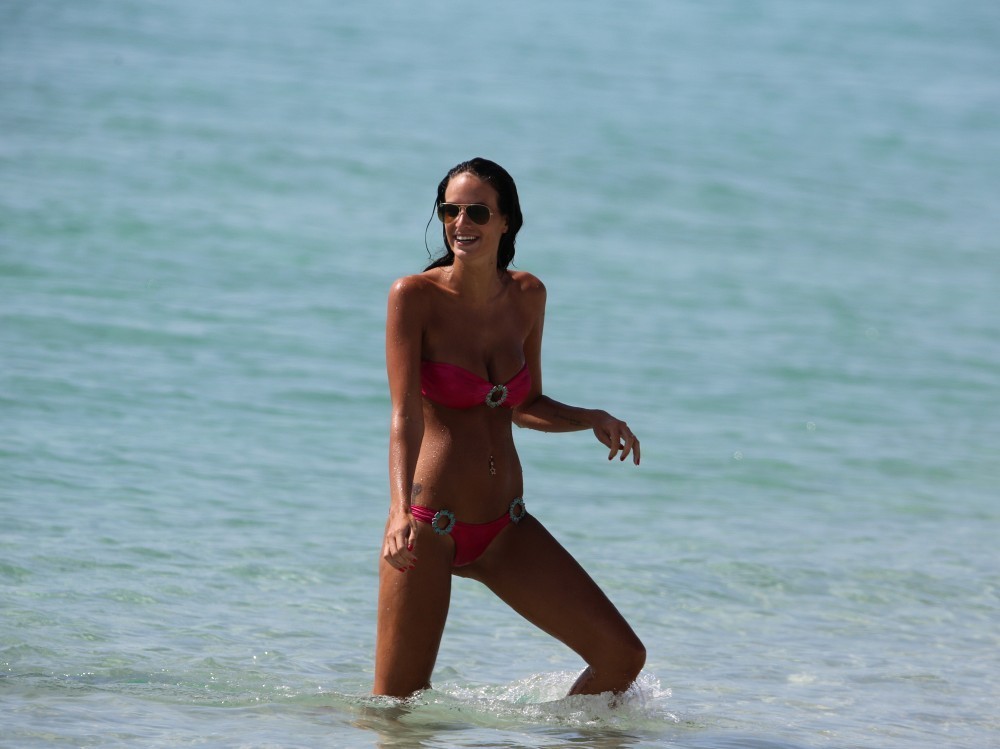 Jade-Foret-in-Bikini-22