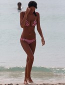 Jade-Foret-in-Bikini-5