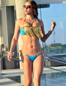 Jennifer-Nicole-Lee-in-Bikini-10