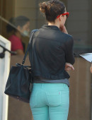 Jessica Biel Booty 1