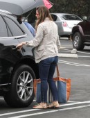 Jessica-Biel-Booty-in-Jeans-1
