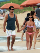Jessie-James-Bikini-Candids-in-Hawaii-13