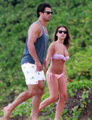 Jessie-James-Bikini-Candids-in-Hawaii-23