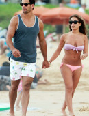 Jessie-James-Bikini-Candids-in-Hawaii-27