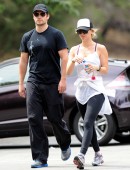 Kaley-Cuoco-8