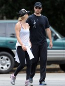 Kaley-Cuoco-9