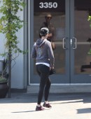 Katy-Perry-Booty-in-Tights-13
