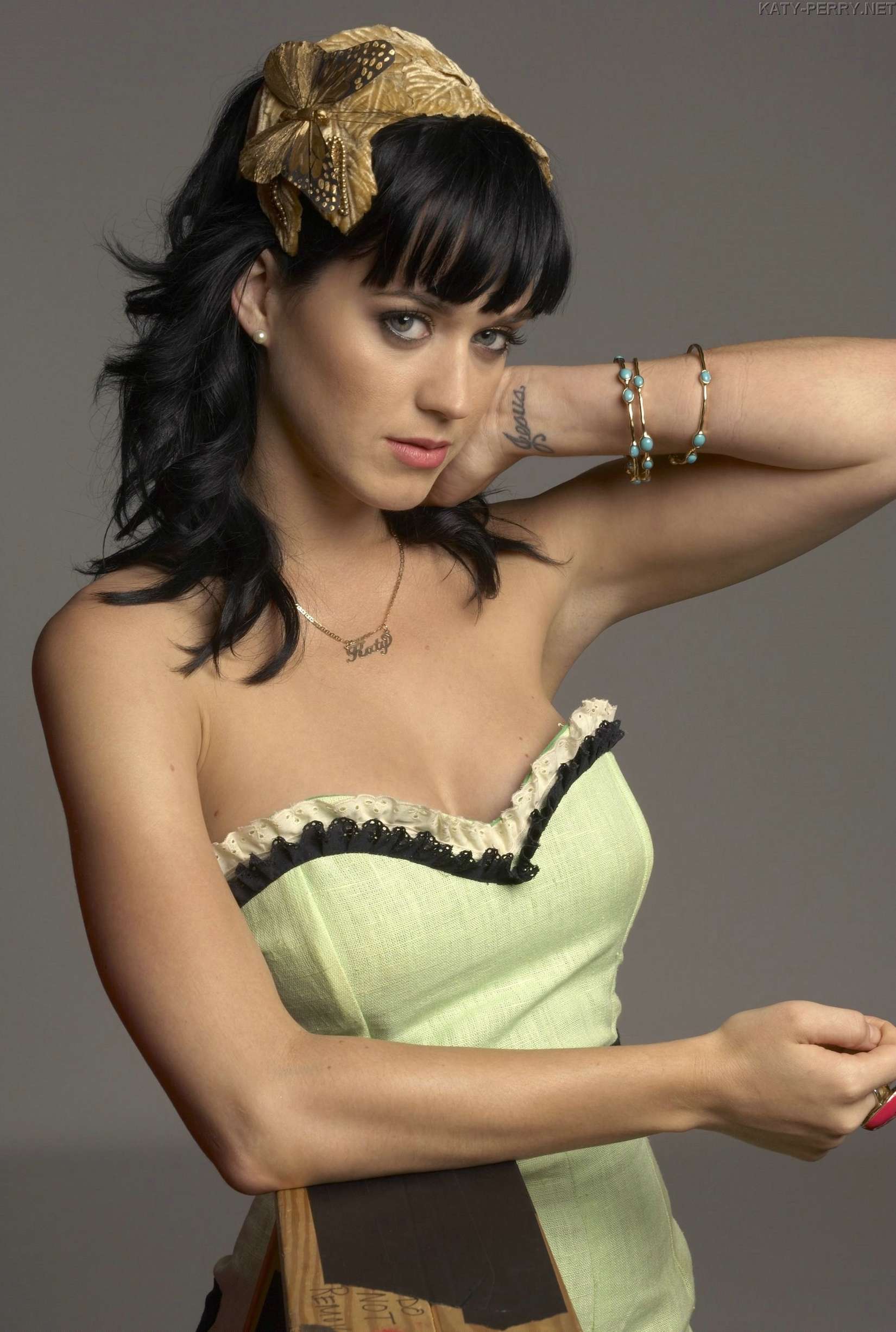 Katy-Perry-Gregg-Delman-Photoshoot-12