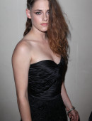 Kristen-Stewart-at-Zuhair-Murad-Fashion-Show-in-Paris-2