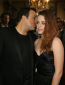 Kristen-Stewart-at-Zuhair-Murad-Fashion-Show-in-Paris-25
