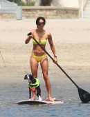 Leilani-Dowding-in-Bikini-10