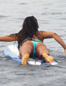 Leilani-Dowding-in-Bikini-2