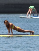Leilani-Dowding-in-Bikini-21