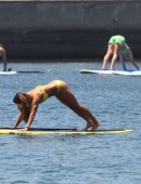Leilani-Dowding-in-Bikini-22