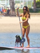 Leilani-Dowding-in-Bikini-30